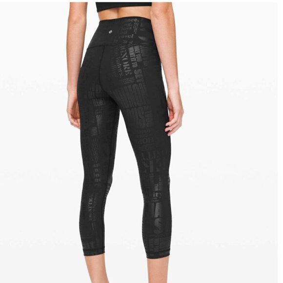 Lululemon Wunder Under High-Rise Crop 23" *Full-On Luxtreme Manifesto 20YR Manif - Picture 6 of 6